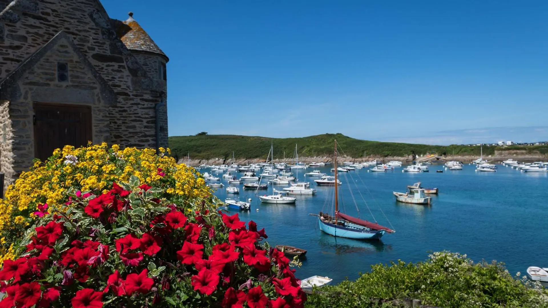 Gwel Ar Mor - Jolie Maison De Charme Renovee Proche Du Port Lanildut Holiday home